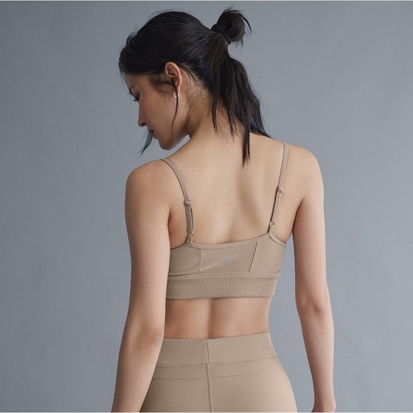 ALO Alosoft Head Start Bra - Picture 2 of 4